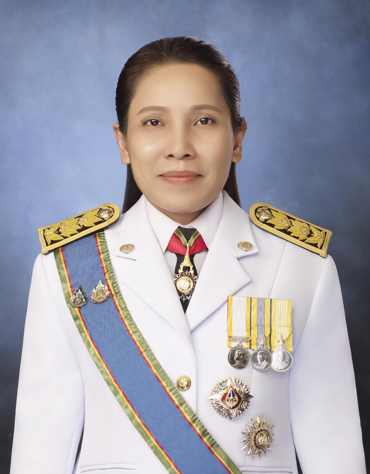 ภาพผู้อำนวยการหน่วยงาน กองการเจ้าหน้าที่