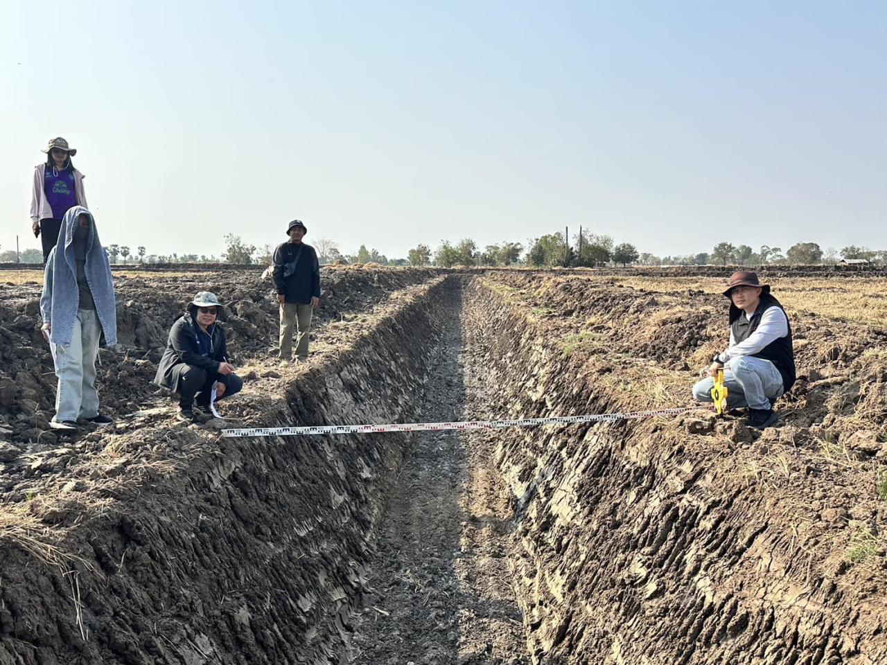 ภาพประกอบที่ 12