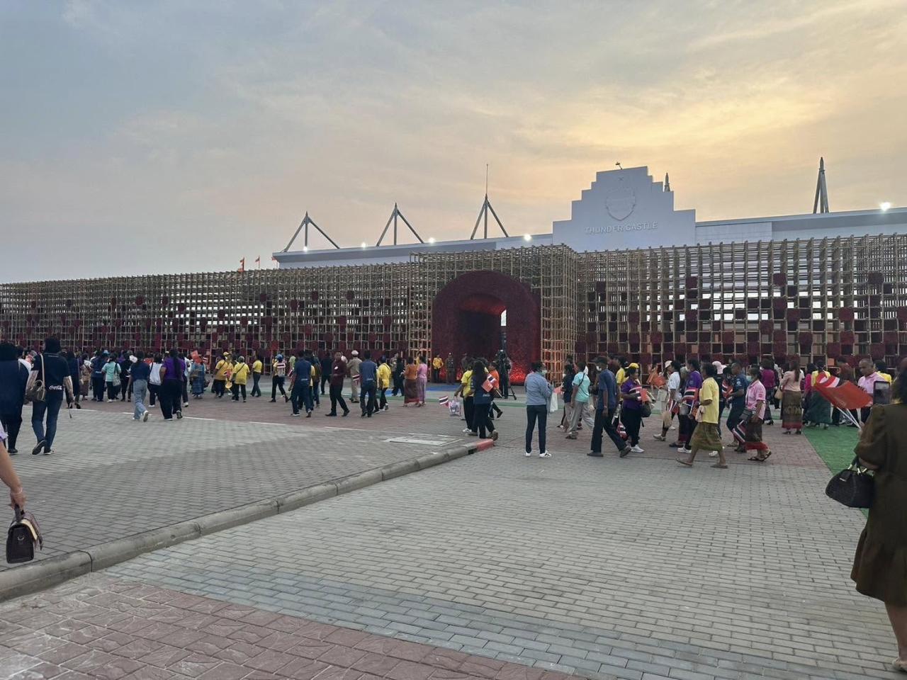 ภาพประกอบที่ 5