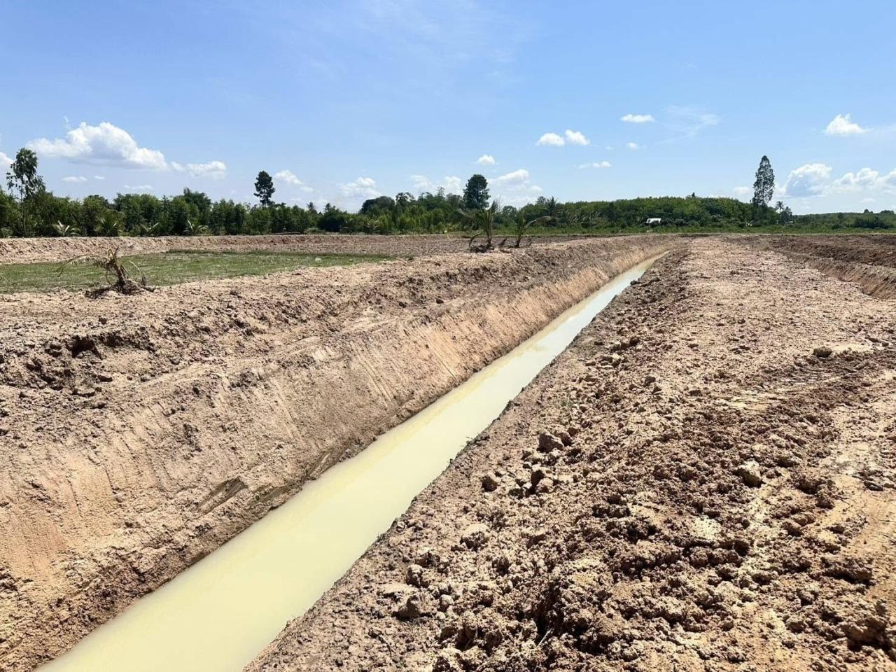 ภาพประกอบที่ 16