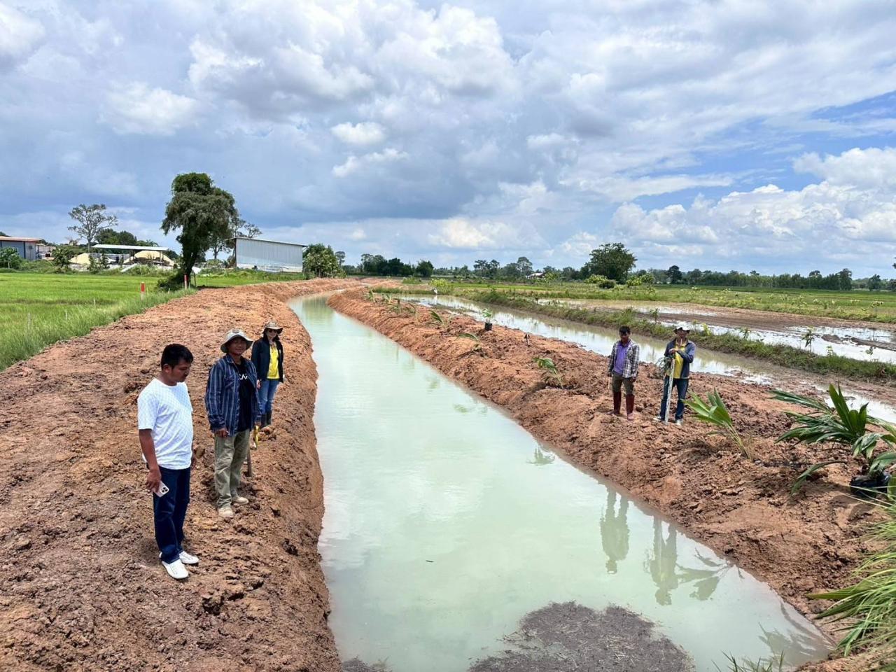 ภาพประกอบที่ 13