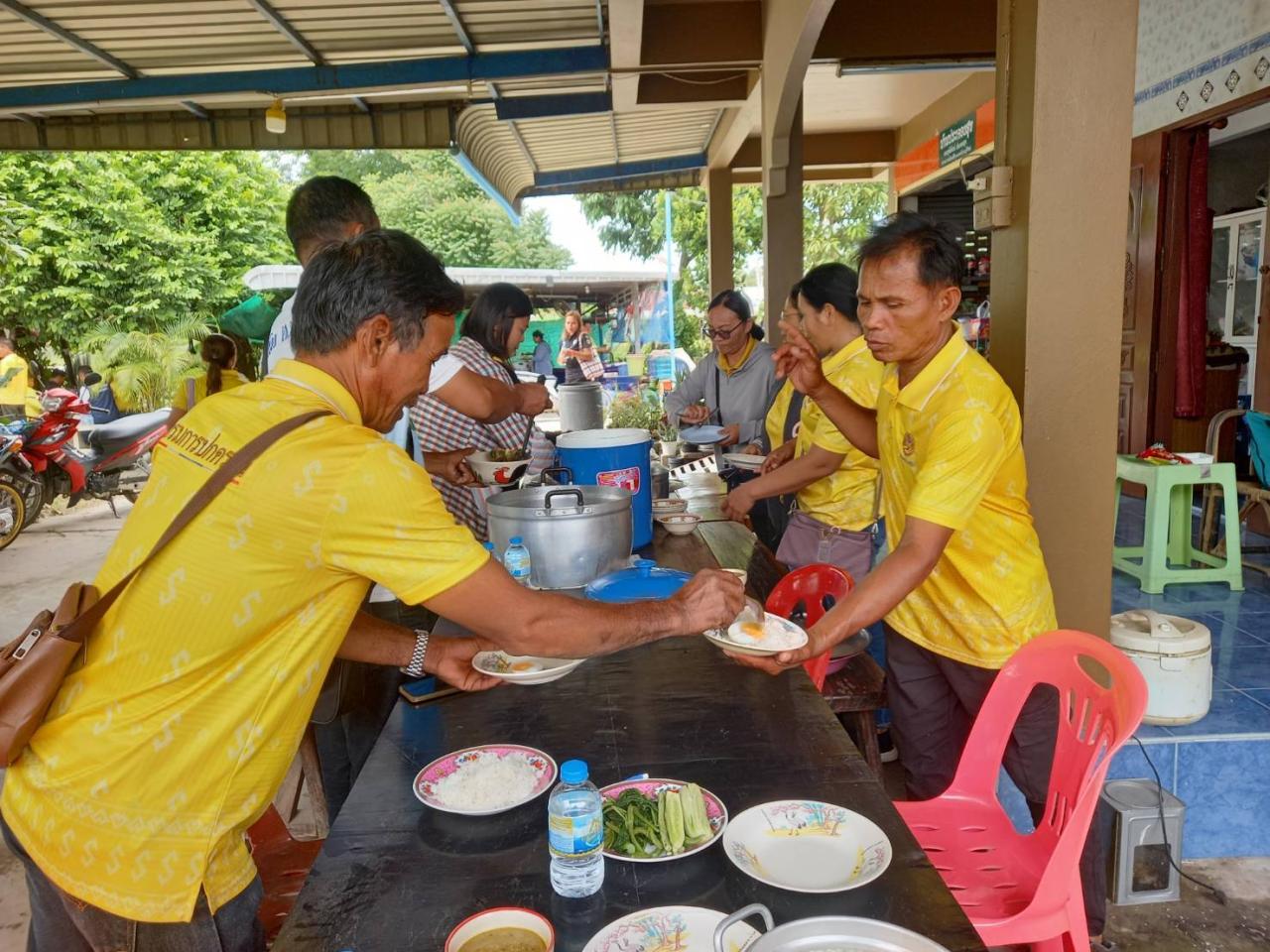 ภาพประกอบที่ 12