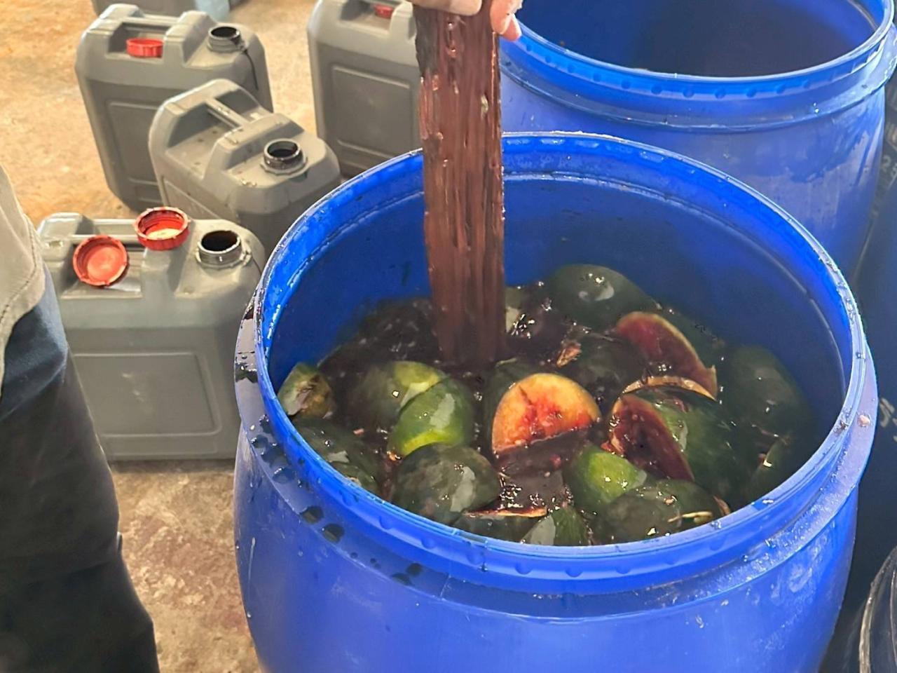 ภาพประกอบที่ 6