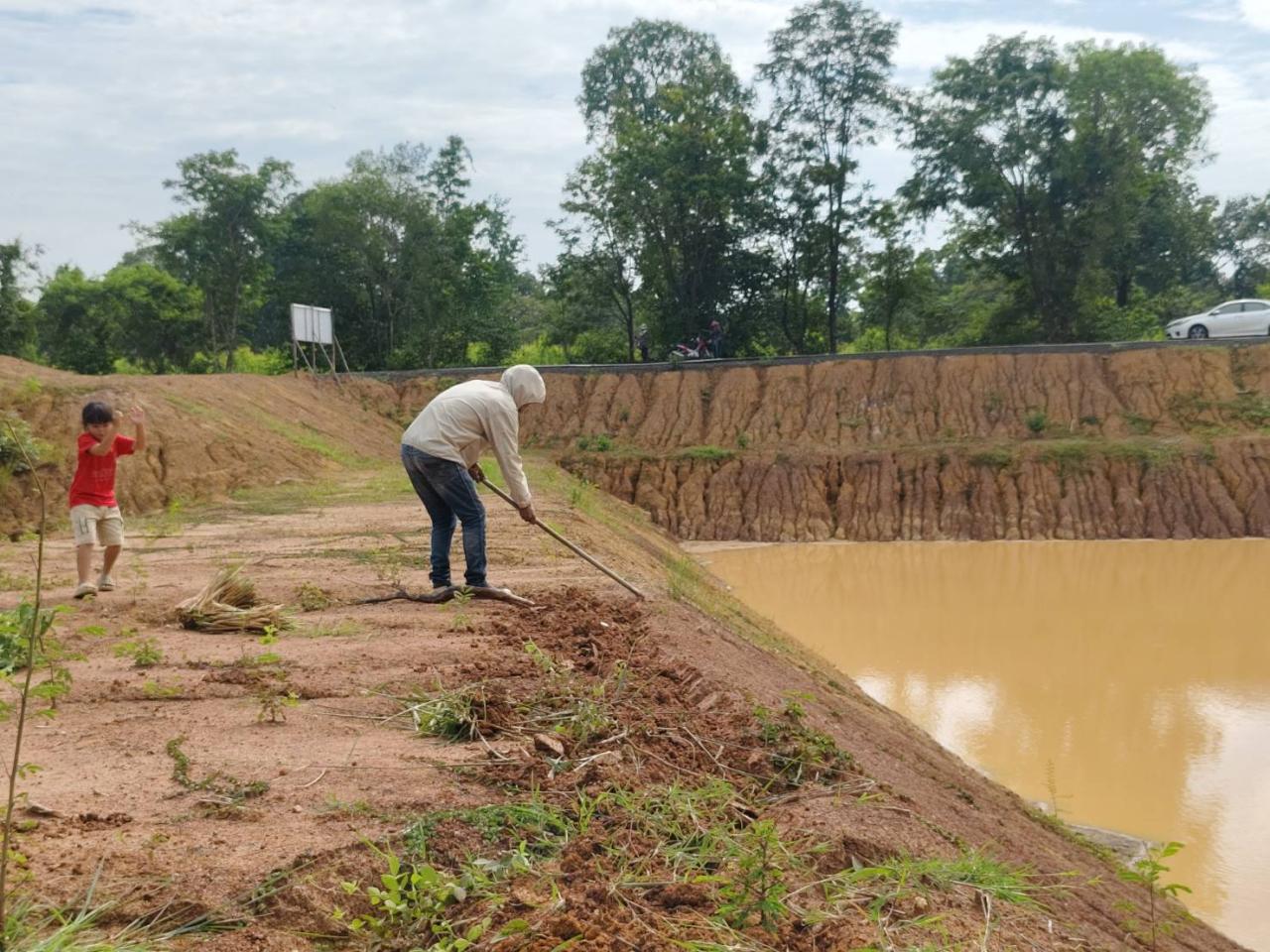 ภาพประกอบที่ 1