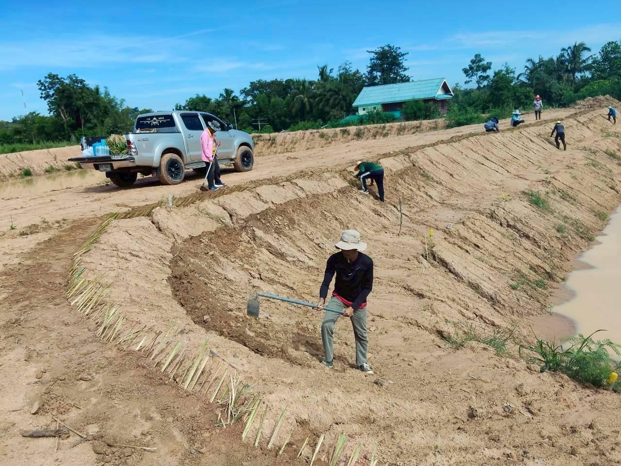 ภาพประกอบที่ 17
