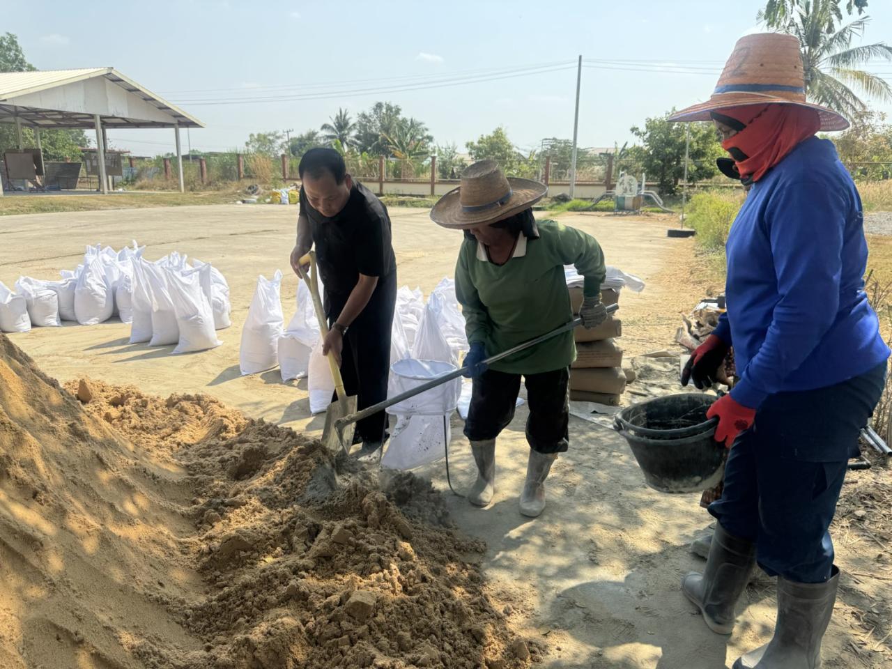 ภาพประกอบที่ 14