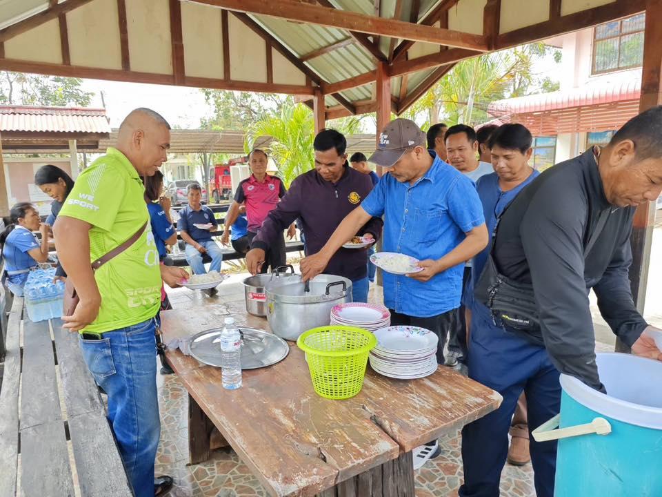 ภาพประกอบที่ 12