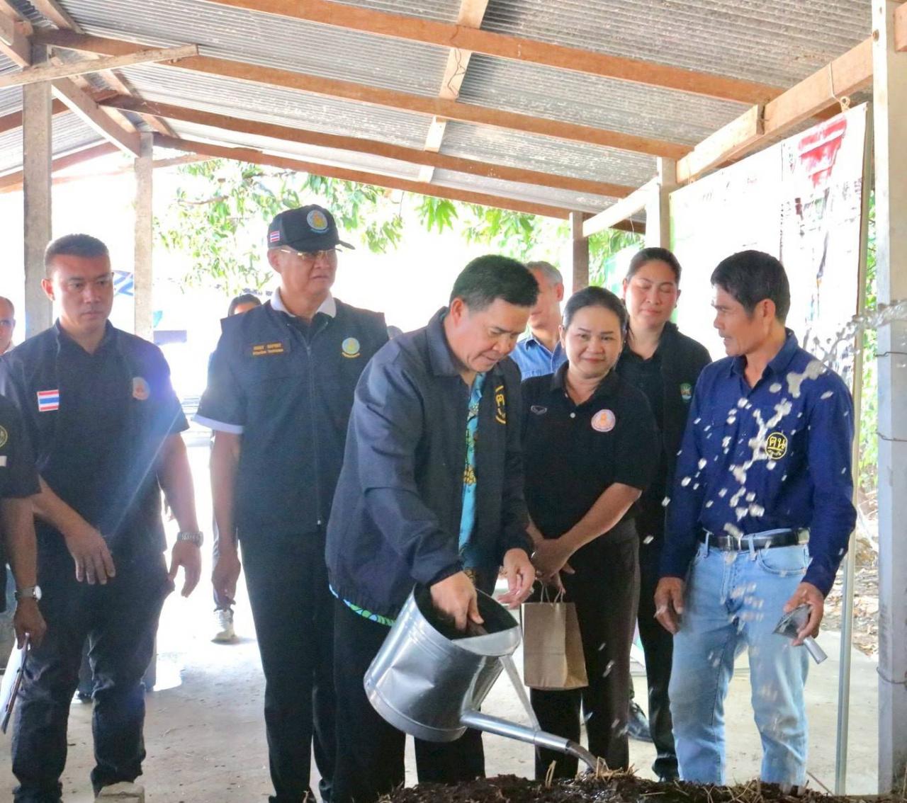 ภาพประกอบที่ 12