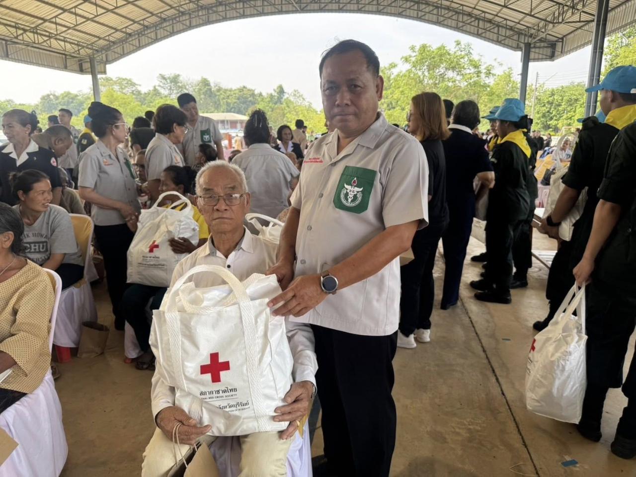 ภาพประกอบที่ 15