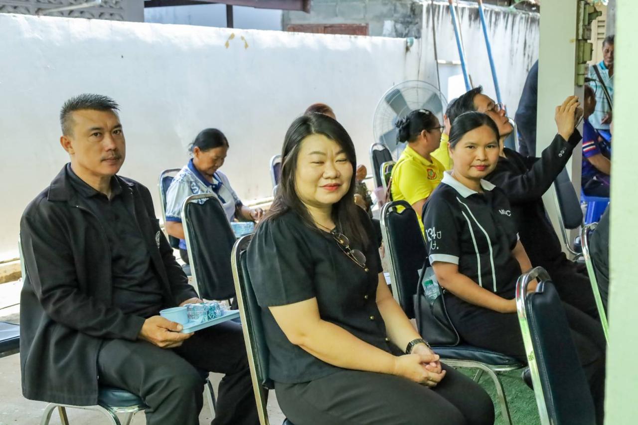 ภาพประกอบที่ 1
