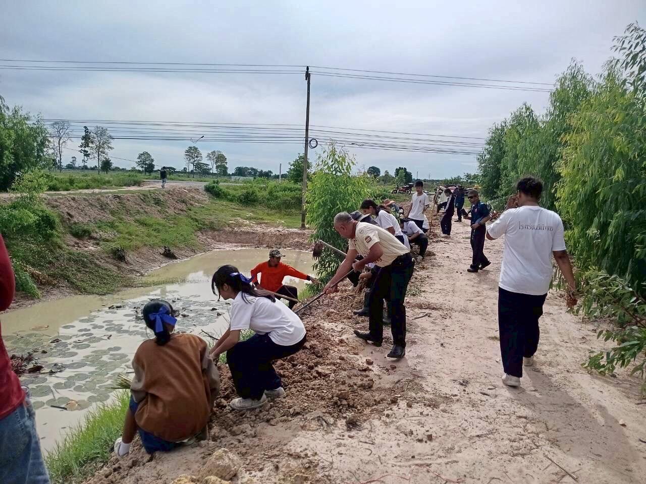 ภาพประกอบที่ 19