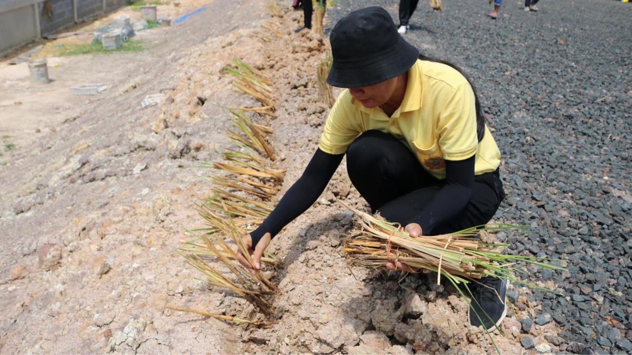 ภาพประกอบที่ 52