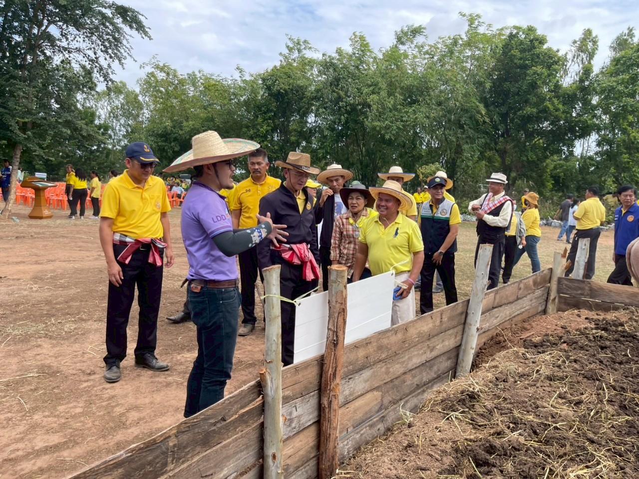 ภาพประกอบที่ 0