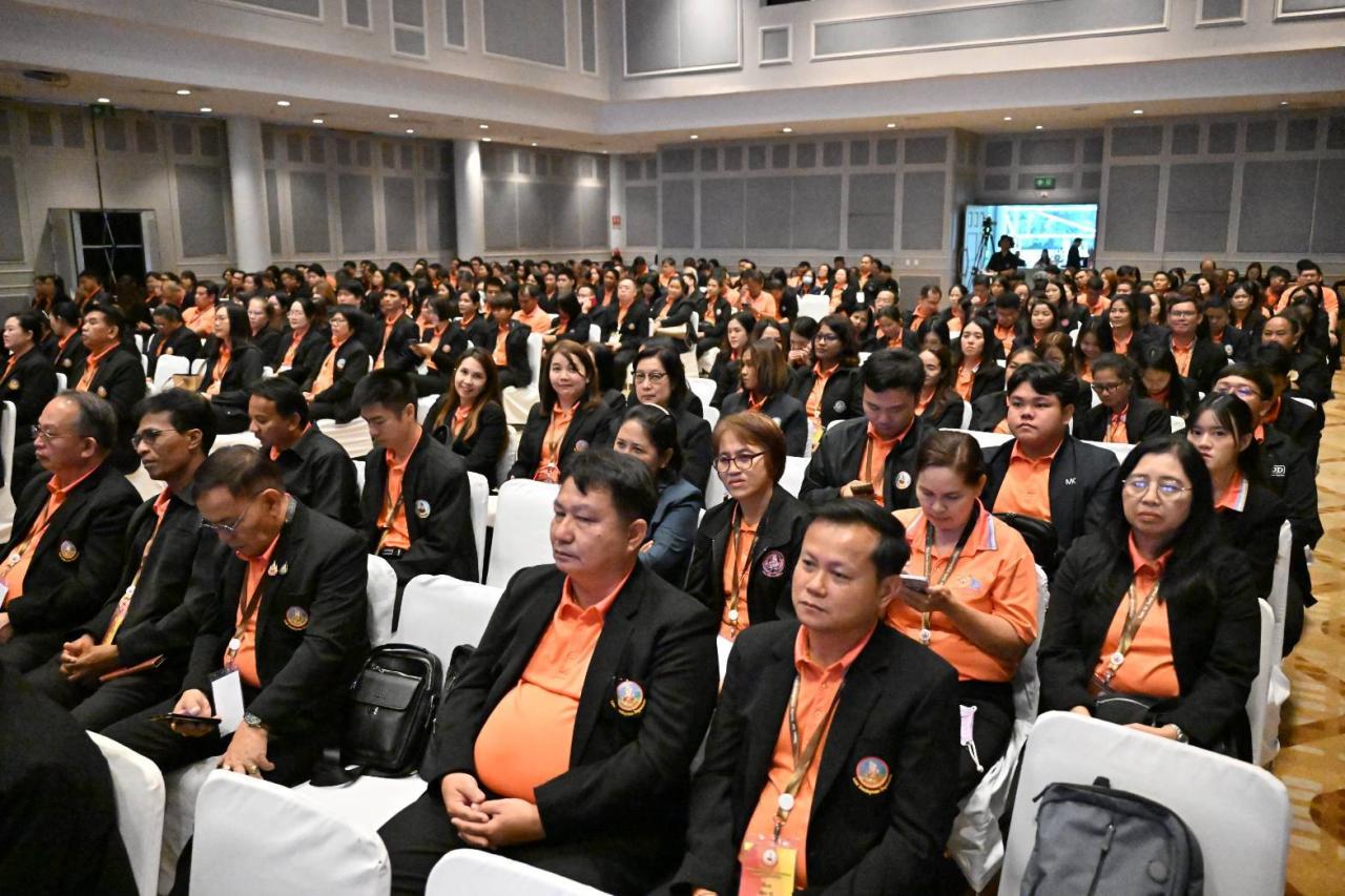 ภาพประกอบที่ 10