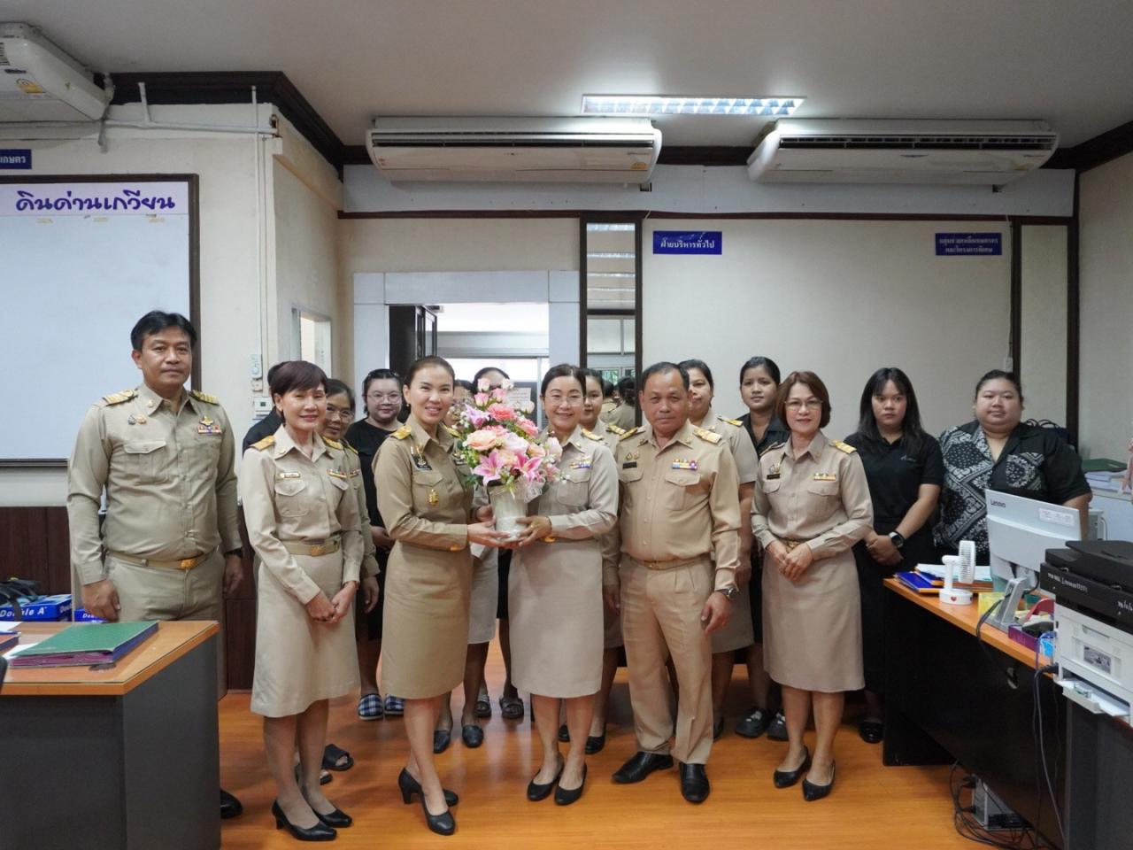 ภาพประกอบที่ 10