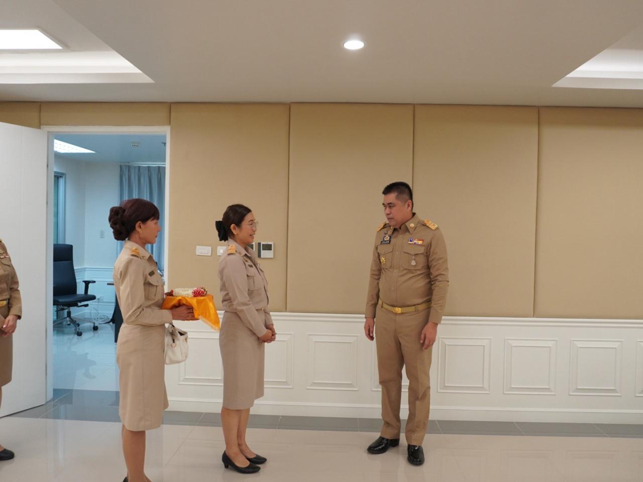 ภาพประกอบที่ 12