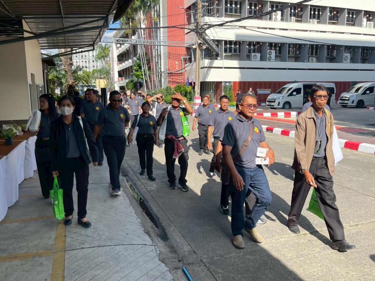 ภาพประกอบที่ 22