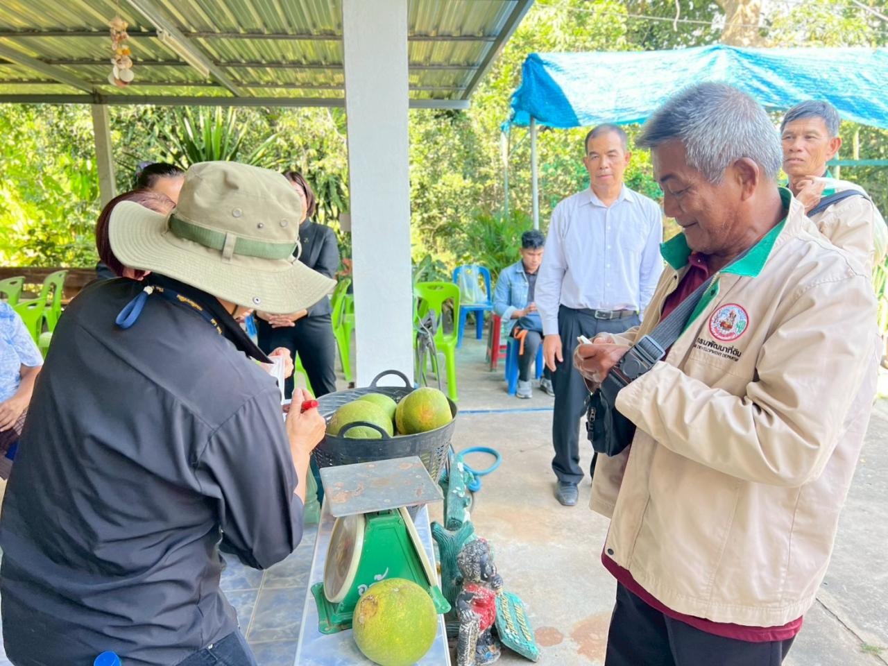 ภาพประกอบที่ 53