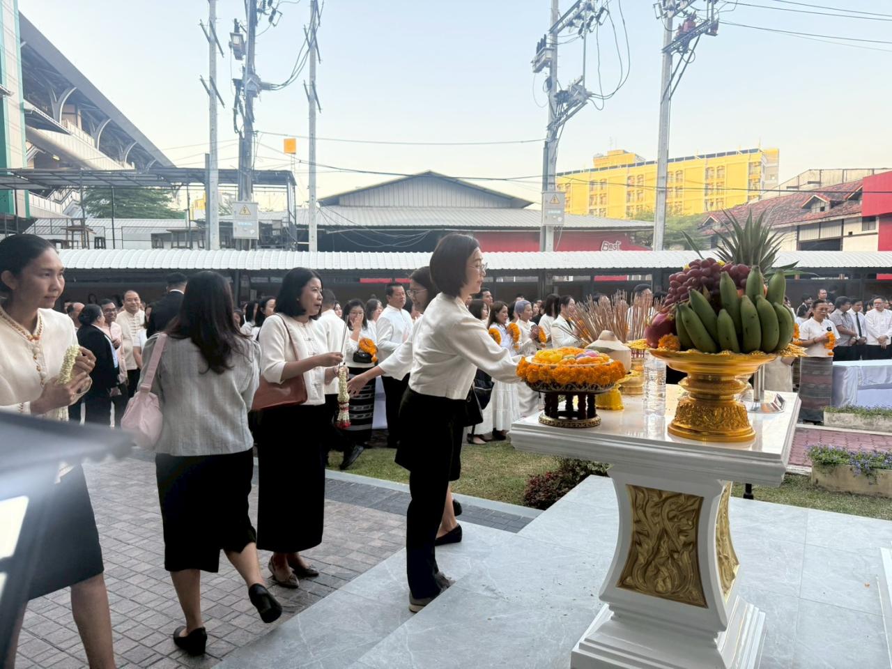 ภาพประกอบที่ 11