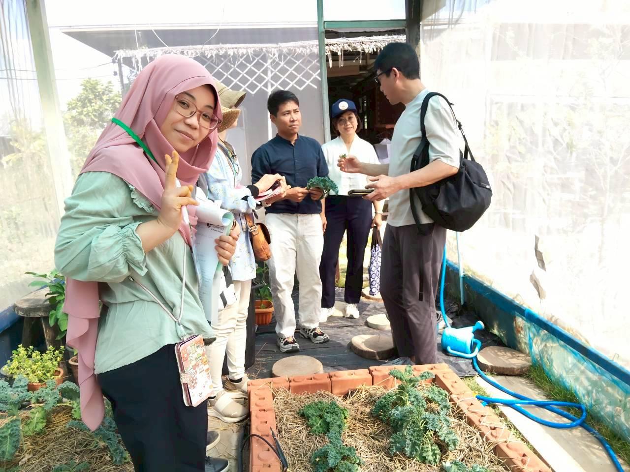 ภาพประกอบที่ 2