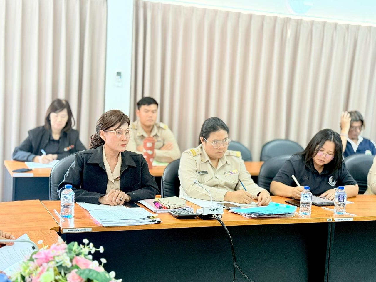 ภาพประกอบที่ 16