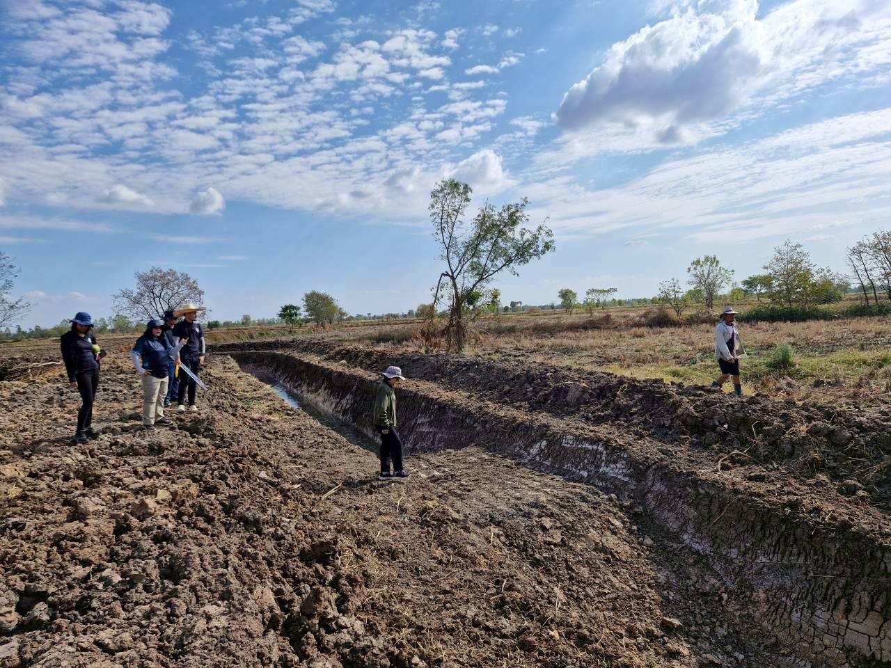 ภาพประกอบที่ 15