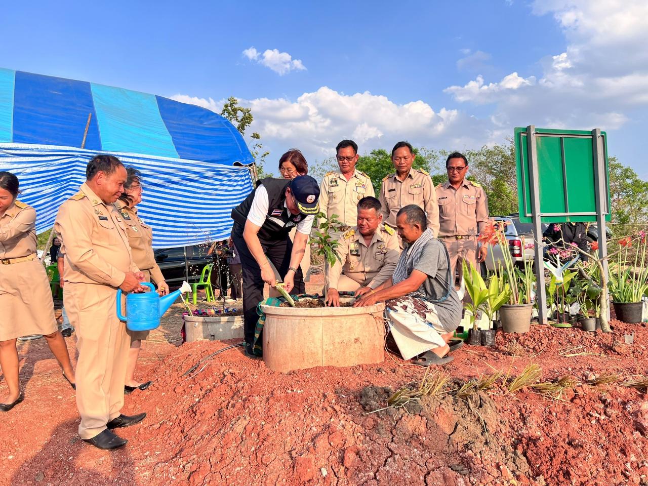 ภาพประกอบที่ 14
