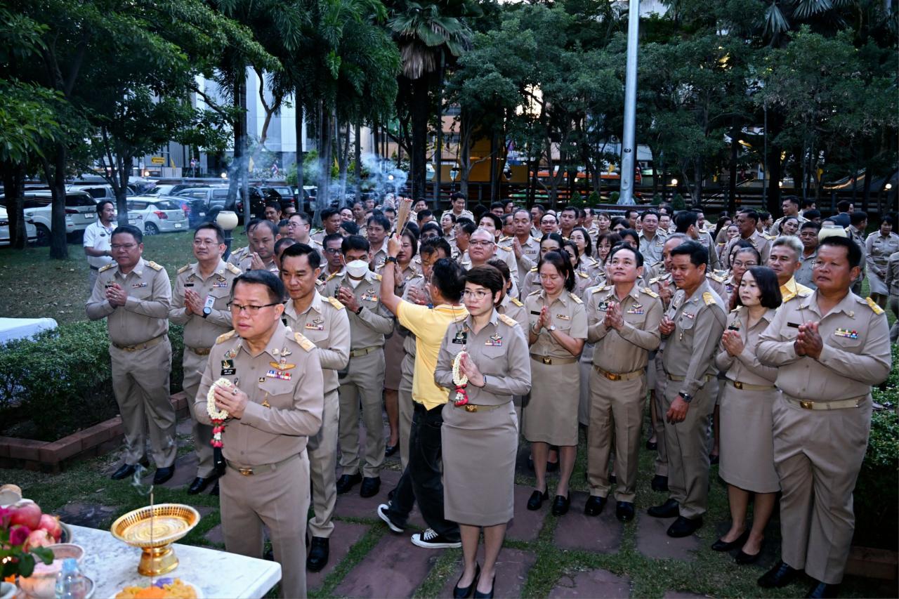 ภาพประกอบที่ 10