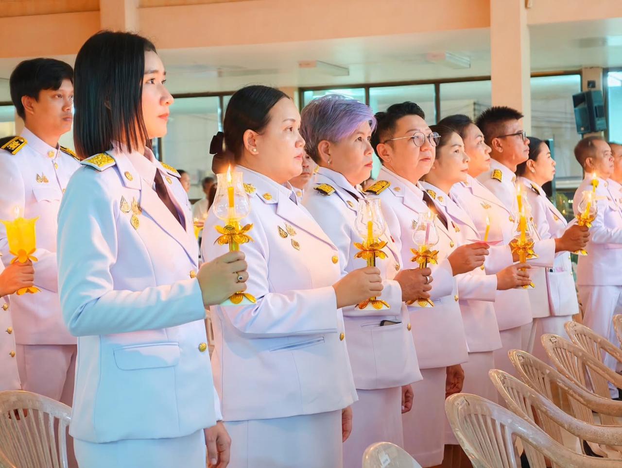 ภาพประกอบที่ 12
