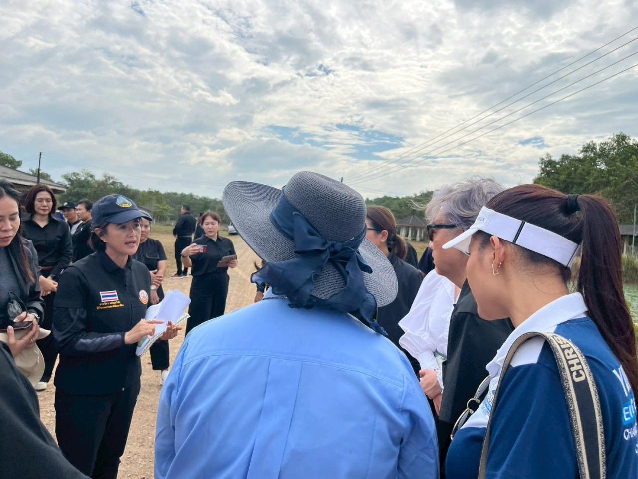 ภาพประกอบที่ 6