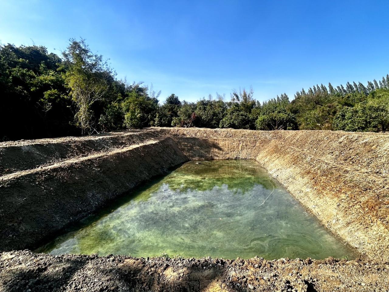 ภาพประกอบที่ 12