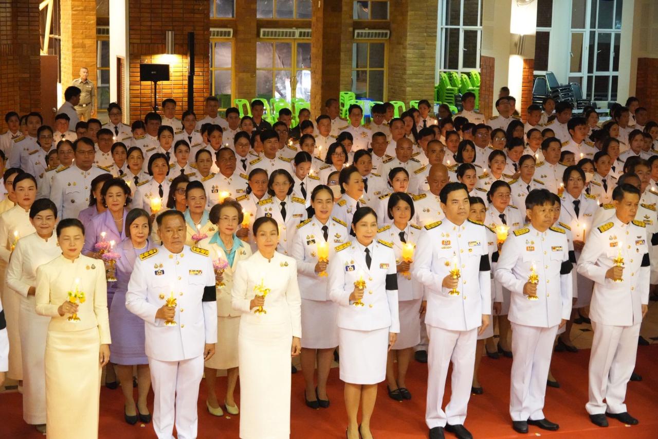 ภาพประกอบที่ 12
