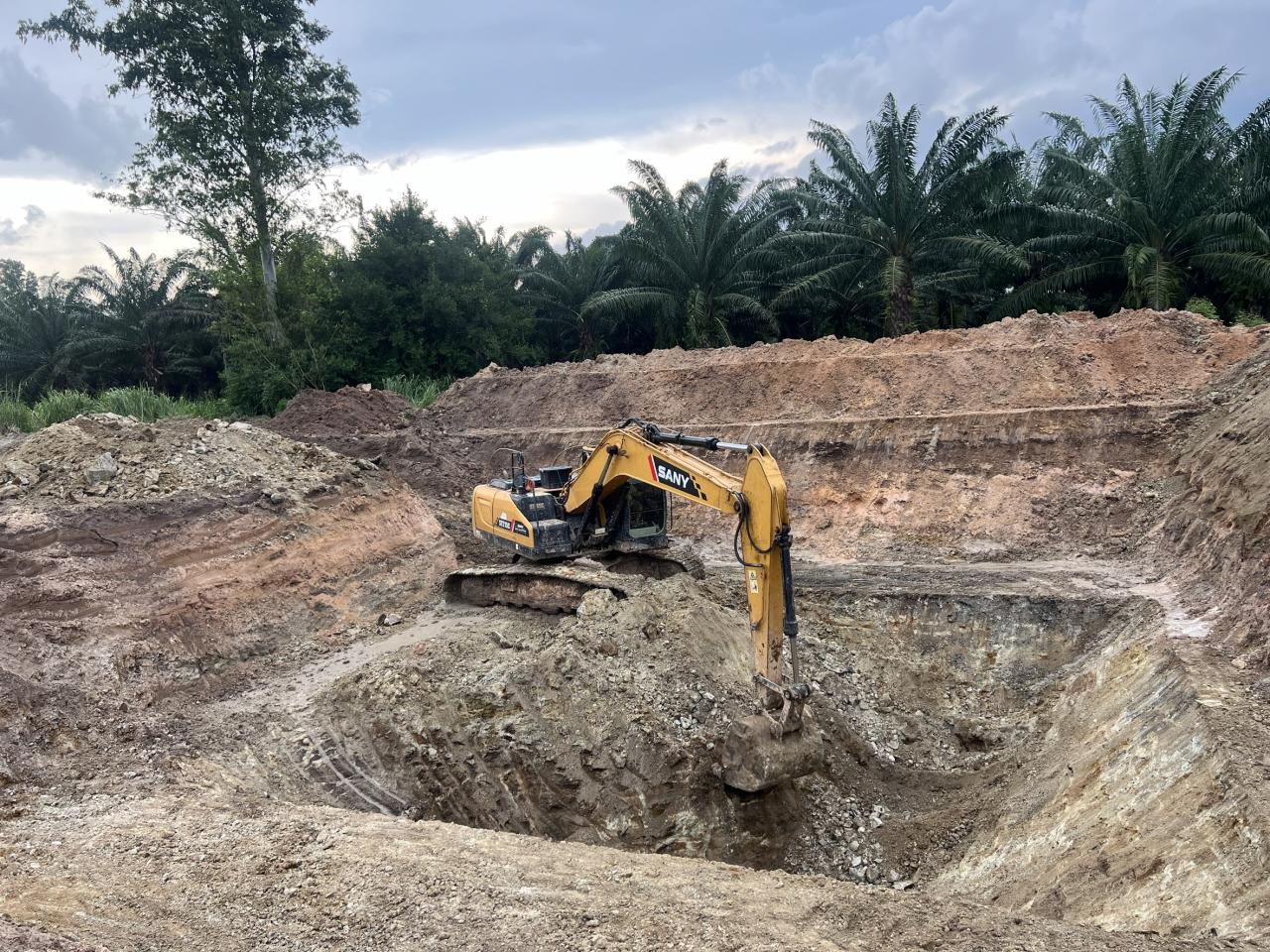 ภาพประกอบที่ 12