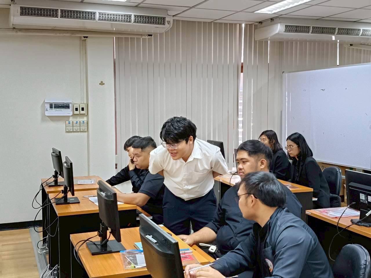 ภาพประกอบที่ 12