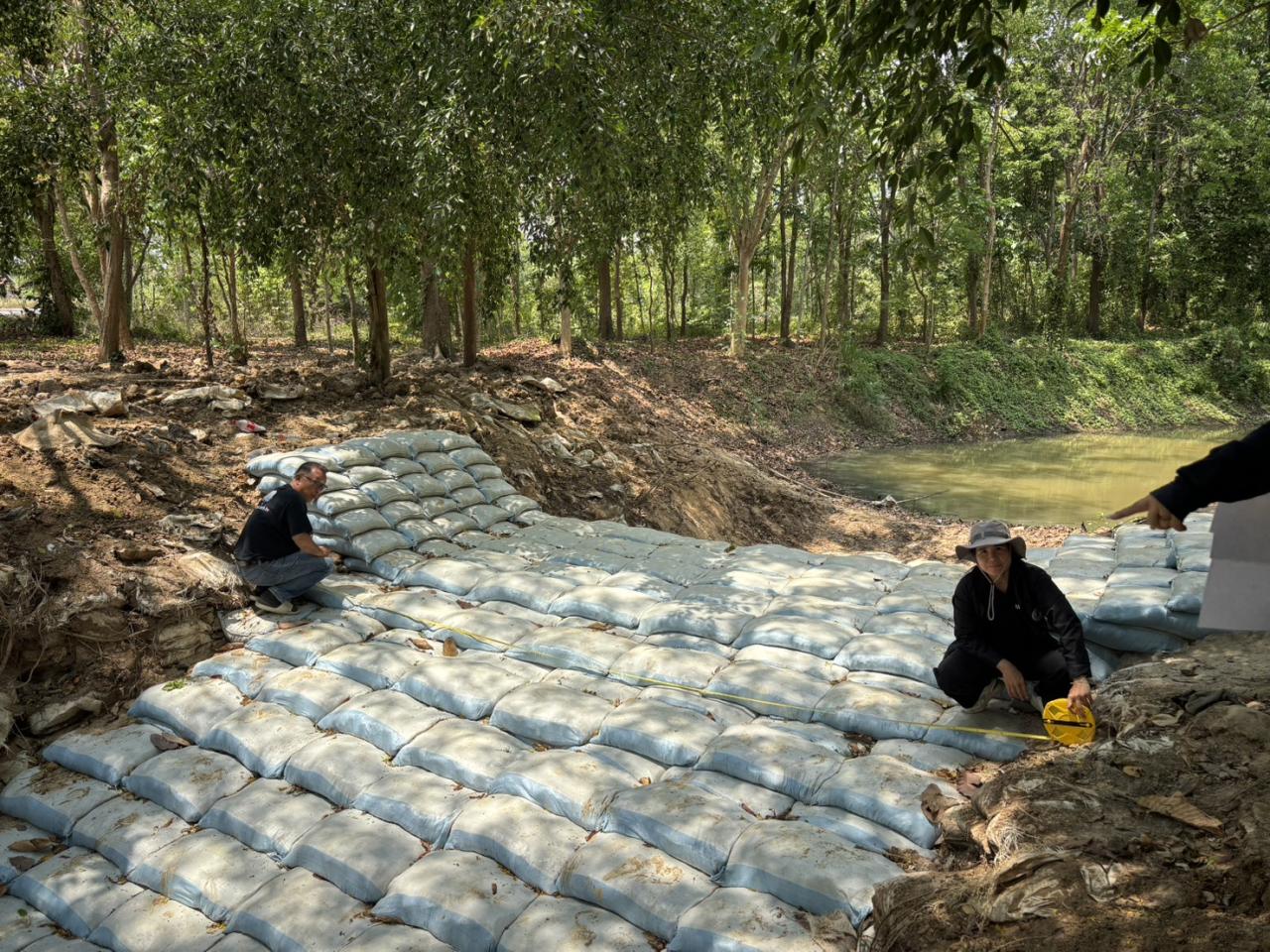 ภาพประกอบที่ 1