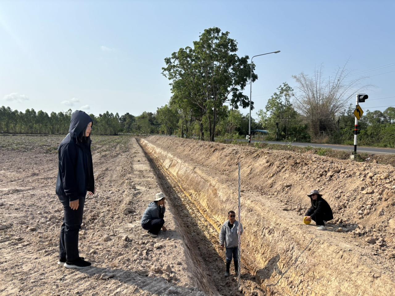 ภาพประกอบที่ 1