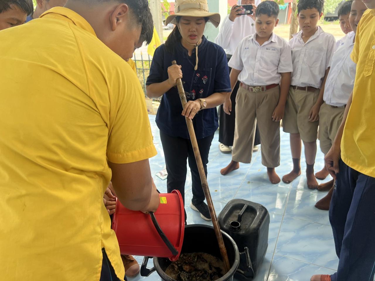 ภาพประกอบที่ 13