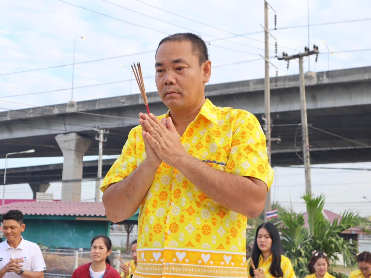 ภาพประกอบที่ 15