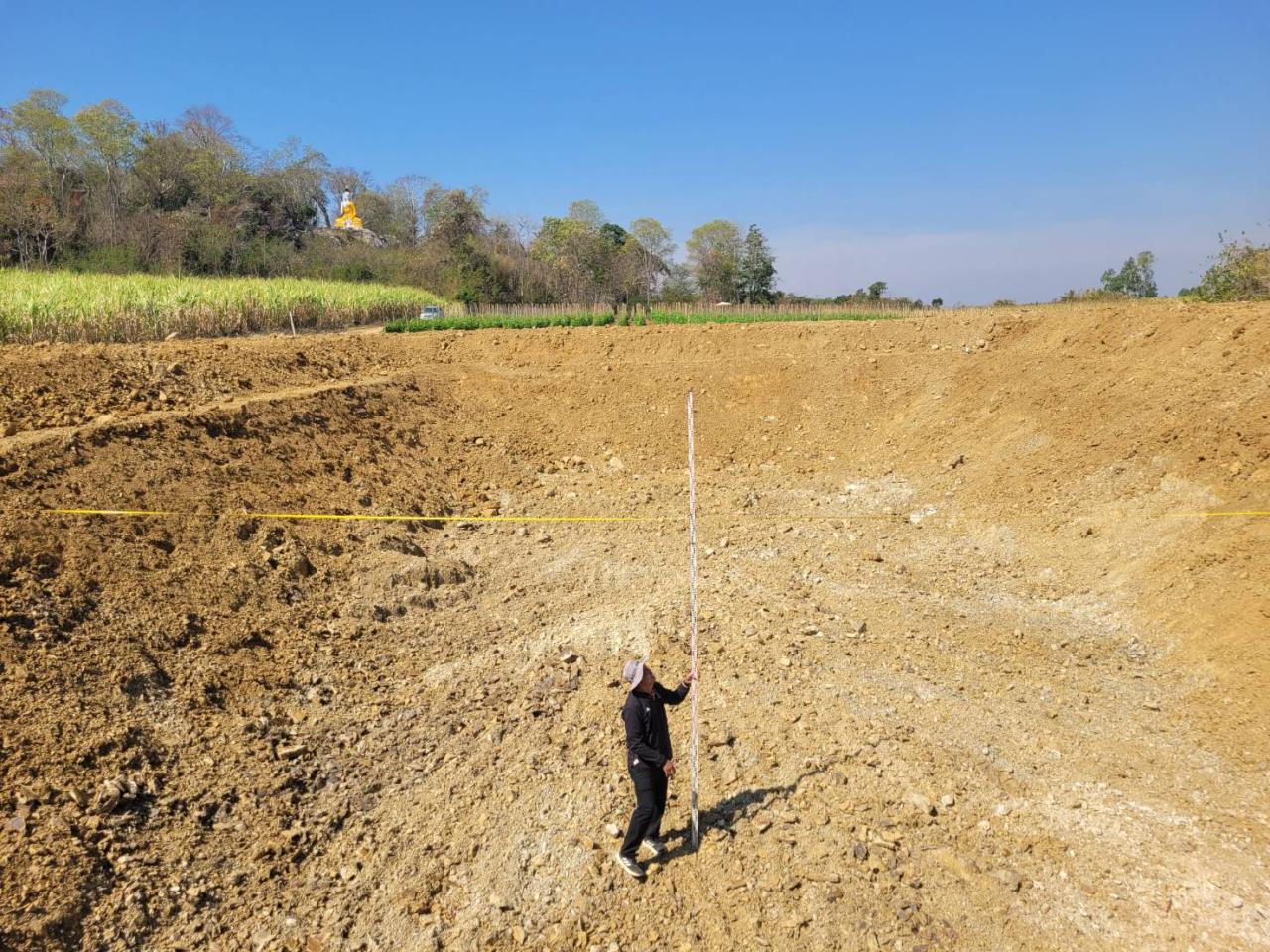 ภาพประกอบที่ 12