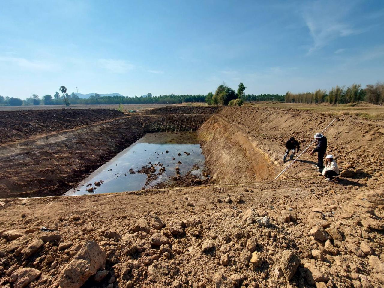 ภาพประกอบที่ 13