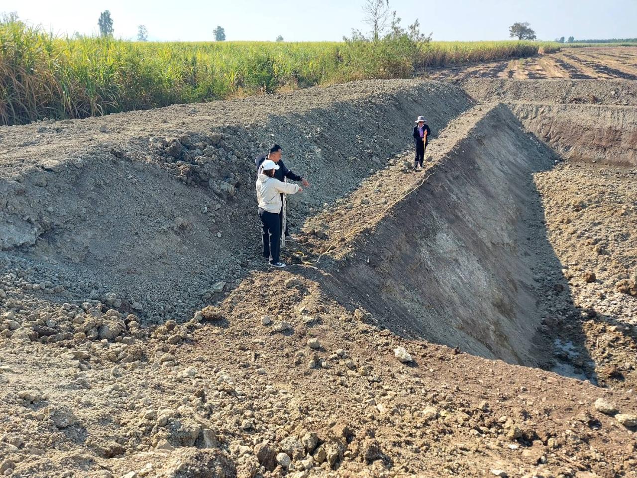 ภาพประกอบที่ 15