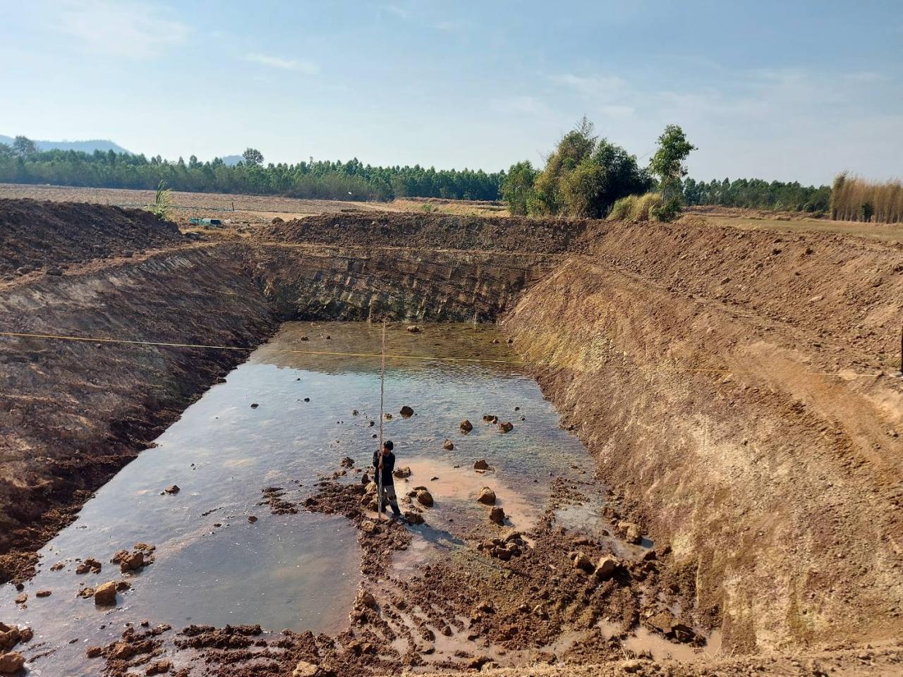 ภาพประกอบที่ 16