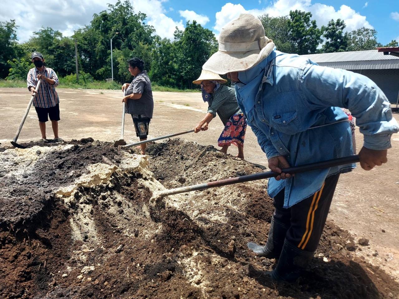 ภาพประกอบที่ 18