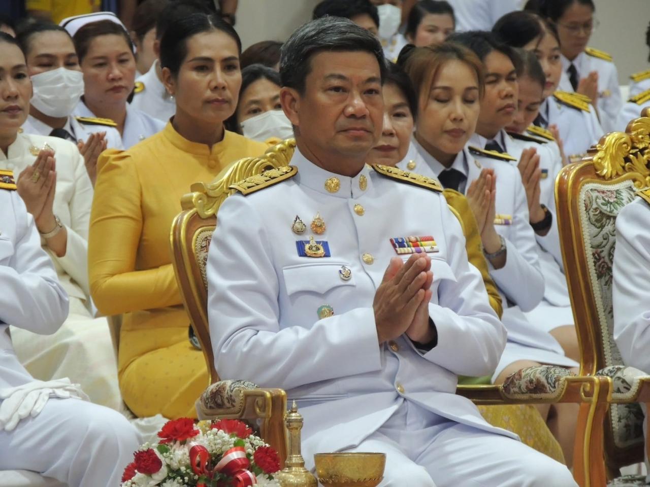ภาพประกอบที่ 5