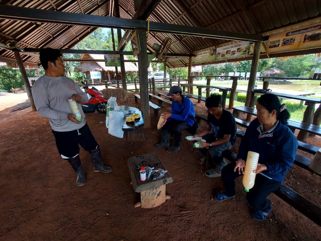 ภาพประกอบที่ 23