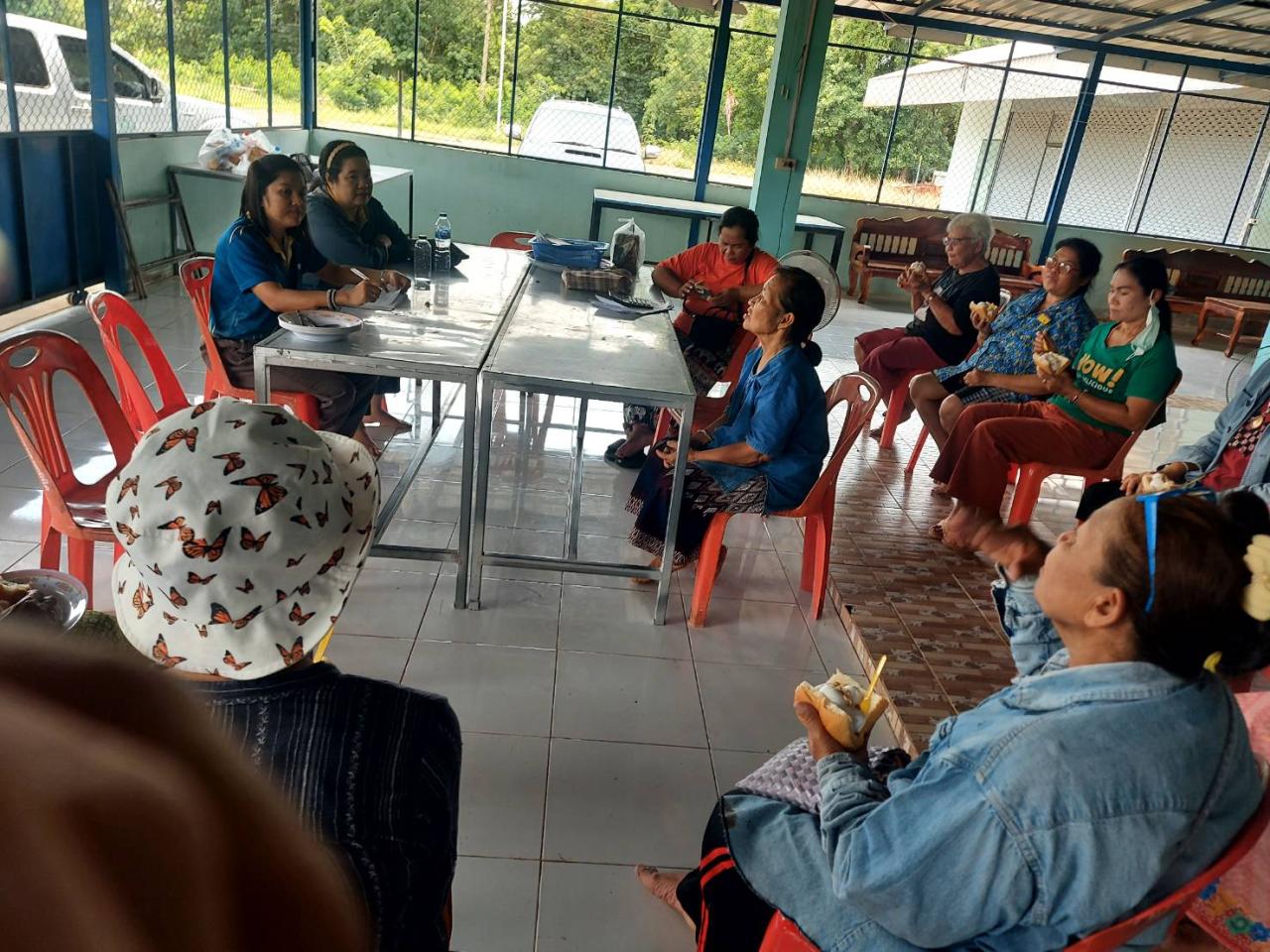 ภาพประกอบที่ 1