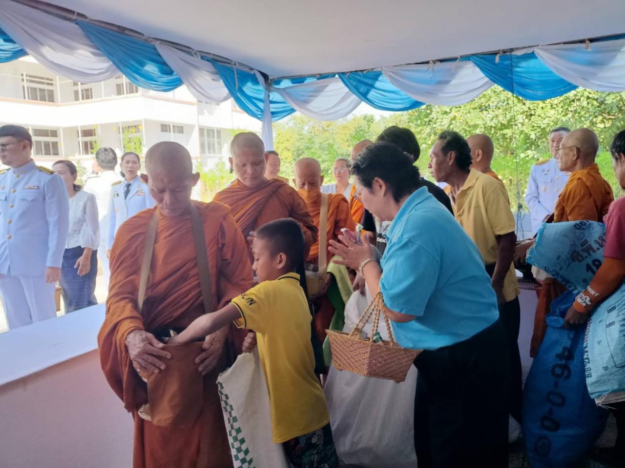 ภาพประกอบที่ 9