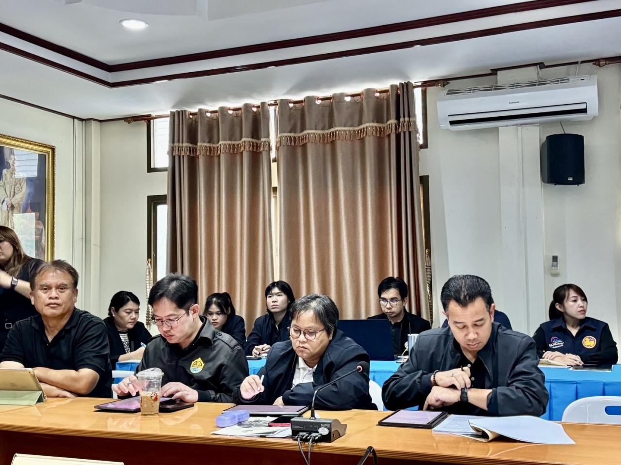 ภาพประกอบที่ 1