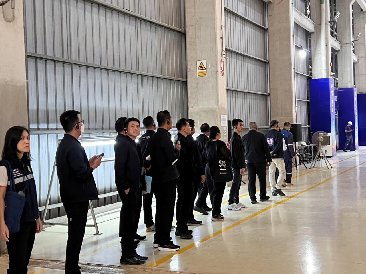 ภาพประกอบที่ 11