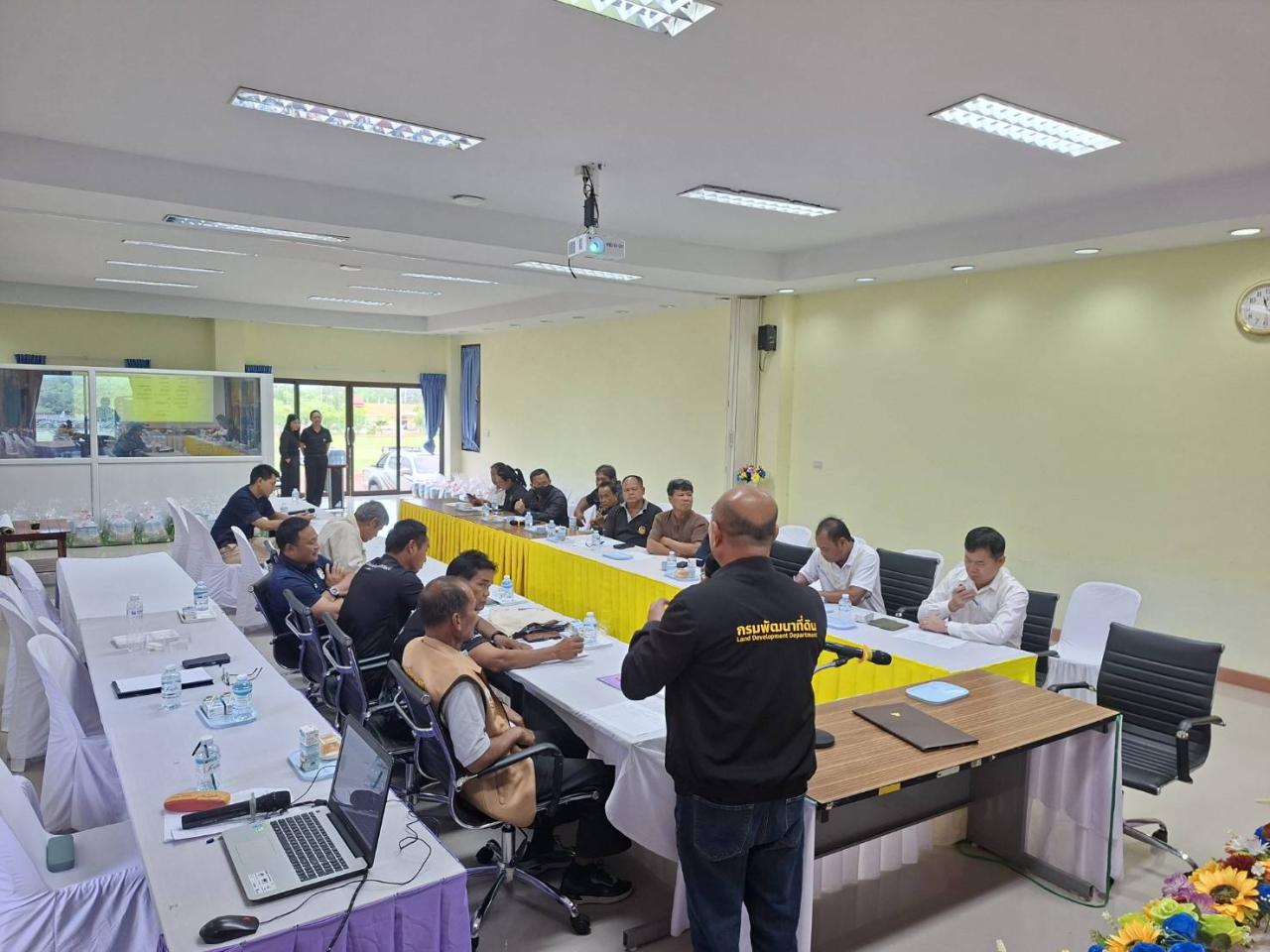 ภาพประกอบที่ 10